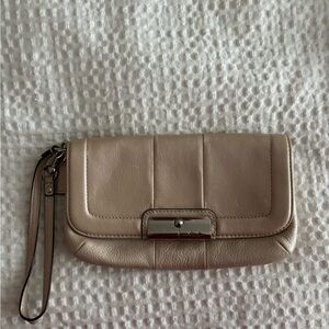 Coach Elegant Cream Leather Clutch